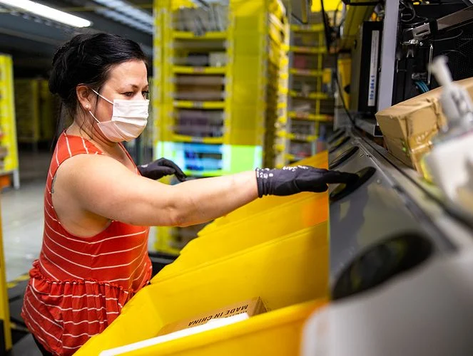 High Paying Warehouse Jobs In Canada.